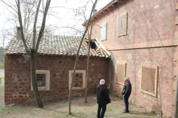 Tormón pide apoyo para evitar que se hunda la Casa Forestal