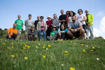 Vecinos y visitantes descubren la belleza de las orquídeas silvestres en Fortanete