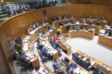 Las Cortes de Aragón rechazan el cierre de la térmica de Andorra en 2020 y exigen a Endesa un plan 