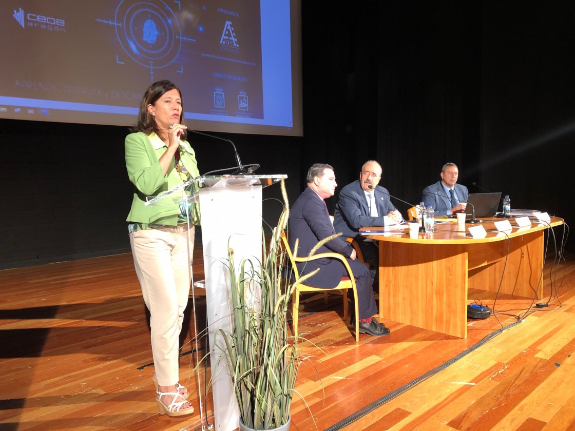 Empleados públicos y cargos electos se forman en protección de datos en Calamocha y Andorra