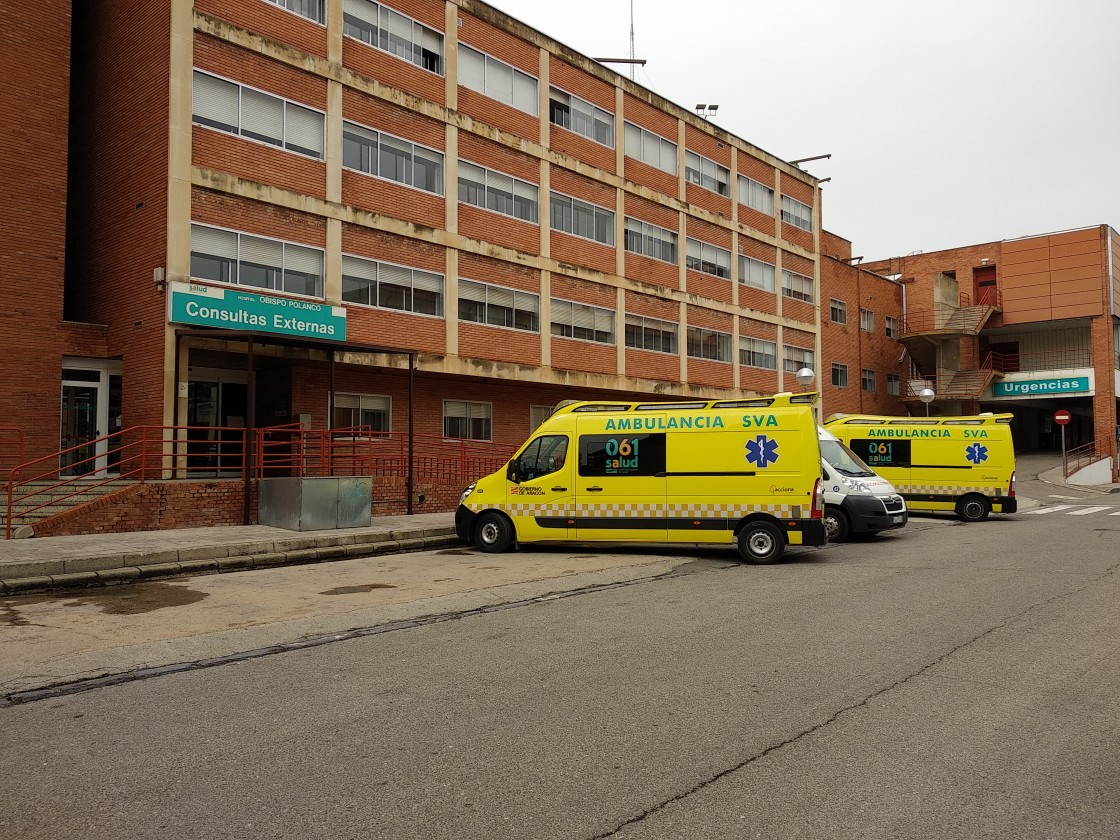 El Hospital Obispo Polanco mantiene el descenso de la lista de espera quirúrgica mientras sube en Aragón