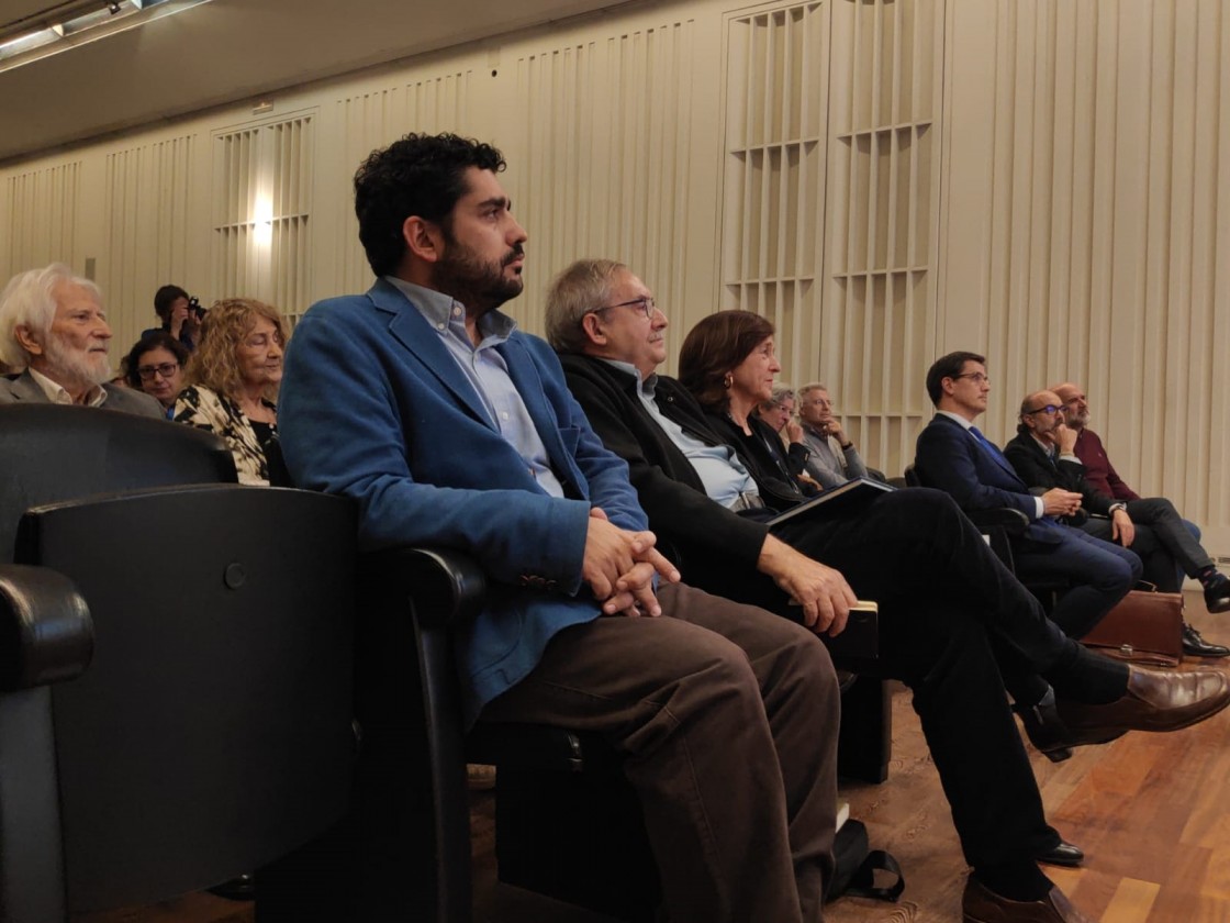 Turia presenta su último número en el salón de actos de la Biblioteca Nacional de España