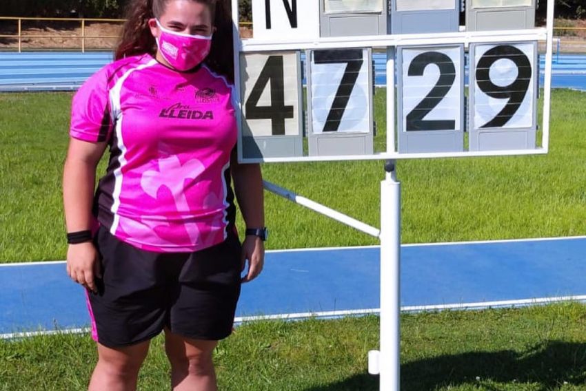 Elena Sanz bate el récord de Aragón de martillo con un lanzamiento de 47,29