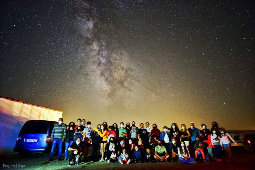 Una noche de estrellas en Alacón en el marco del crowdfunding para el proyecto Salvar la Escuela