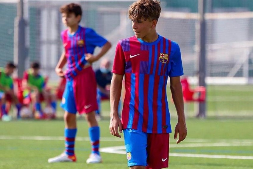 Juan Hernández, turolense que juega en el FC Barcelona y ha sido convocado por la Selección: “Mi sueño es alcanzar el primer equipo, pero es tarea complicada”