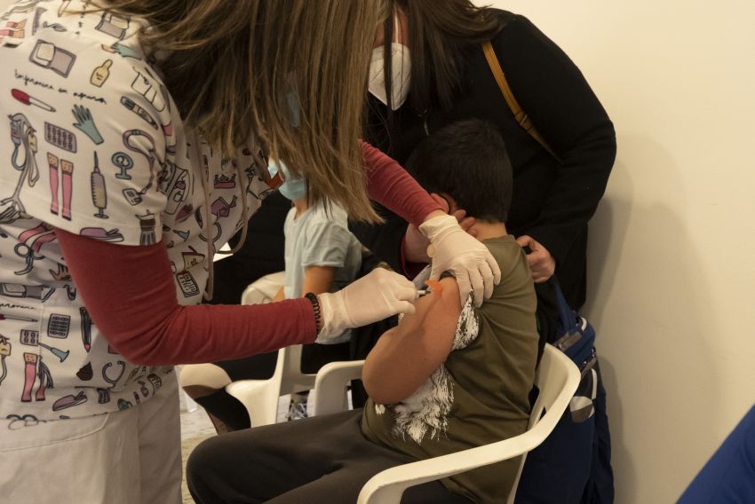 La provincia de Teruel recibe las primeras 4.000 vacunas para menores de entre 9 y 11 años