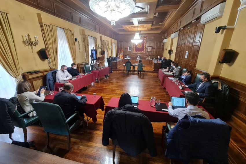 El nuevo protocolo de nevadas, argumento de debate político en el último pleno del año en el Ayuntamiento de Teruel