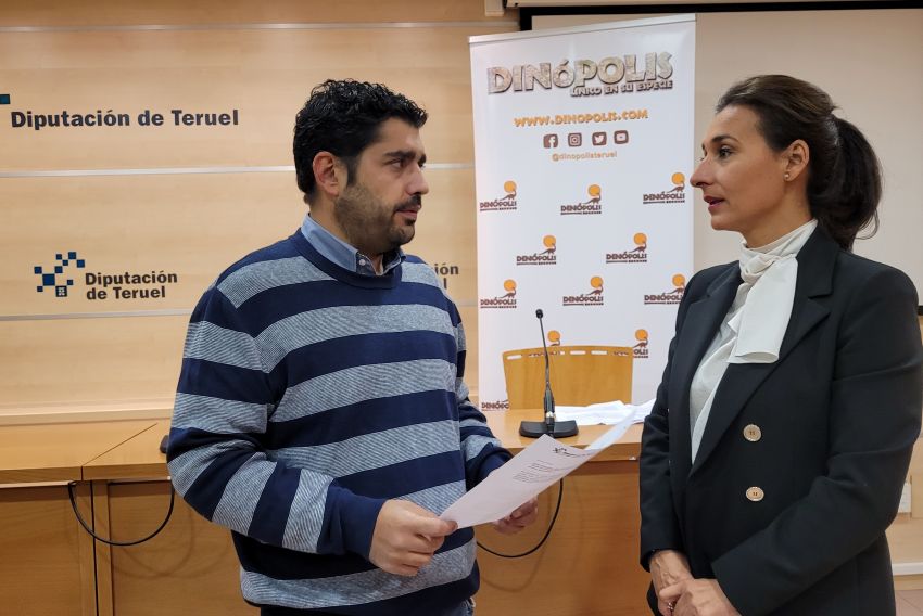 Diputación de Teruel promueve una campaña para que los escolares de la provincia aprendan con Dinópolis