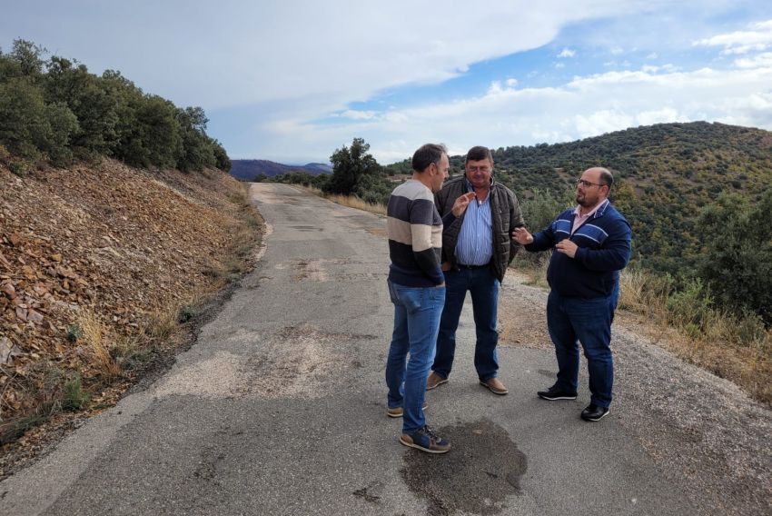 La Diputación de Teruel arreglará el camino asfaltado entre Báguena, Castejón y la laguna de Gallocanta