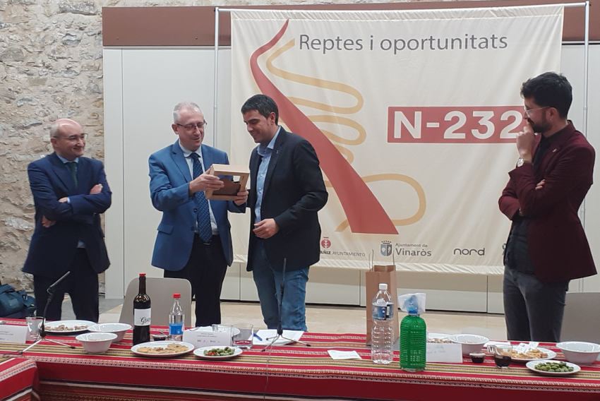 Alcañiz, Morella y Vinaroz trabajarán en equipo para reforzar el transporte público por la N-232 tras la mejora de trazado en Els Ports