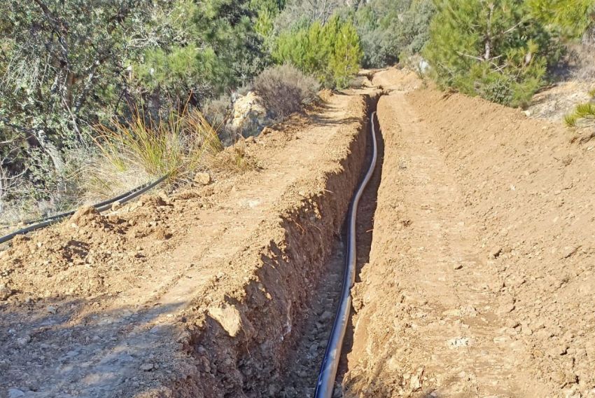 El Ayuntamiento de La Iglesuela del Cid denuncia sabotajes en las obras de la red de abastecimiento de agua