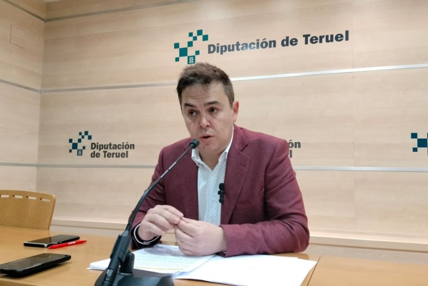 El PSOE insta a la DPT a complementar las ayudas por los daños agrícolas de los ciervos en los Montes Universales