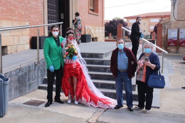 El número de matrimonios cae un 26% en la provincia de Teruel por el coronavirus