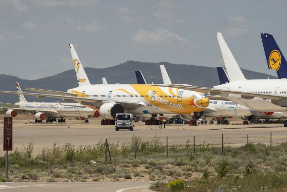 El Aeropuerto de Teruel ampliará su actividad aeronáutica con dos nuevas naves y urbanizará las antiguas casas militares de Caudé