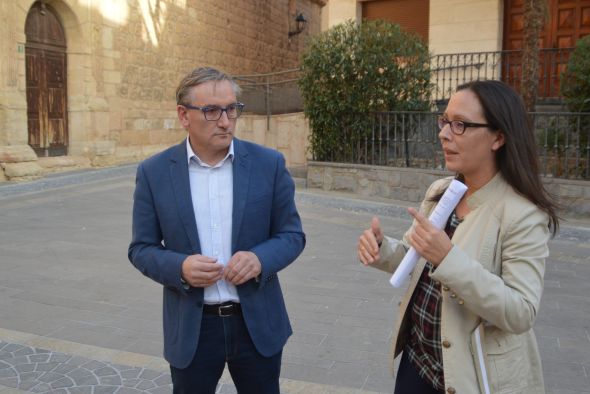 La secretaria de Andorra y el PP llevan a la Fiscalía los contratos irregulares de las fiestas de San Macario