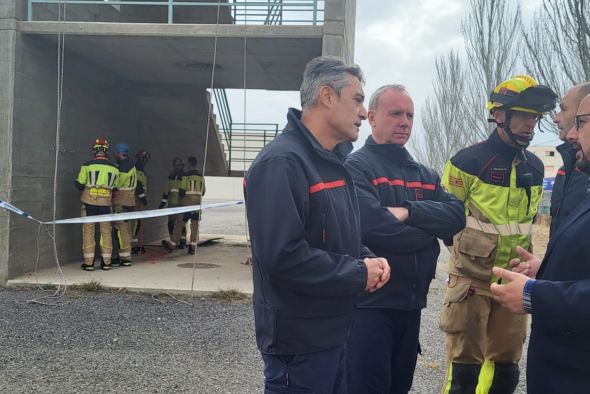 Quince bomberos de nueva incorporación al SPEIS de la DPT se forman en el Parque de Teruel