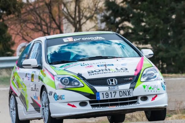 Toma de contacto positiva para los pilotos turolenses en el Rally de Zaragoza