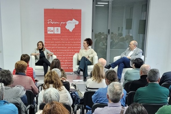 Pilar Castellano lidera la lista del PSOE para “gobernar Monreal y volverlo a poner en el mapa”