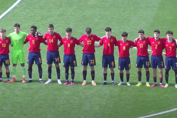 Juan Hernández capitanea a la selección española ante Serbia