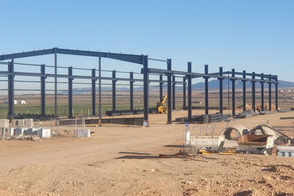 El Consorcio del Aeropuerto de Teruel propone a la empresa Rogasa Construcciones para ampliar la campa