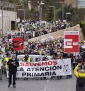 Teruel sale a la calle para pedir la salvación de la atención primaria y el mantenimiento del número de ambulancias