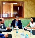 Asempaz propicia un reunión con Aliaga e Izquierdo para abordar proyectos conjuntos con el Ejecutivo aragonés y la Diputación de Teruel