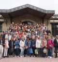 Un encuentro congrega a más de un centenar de personas voluntarias de la AECC de Aragón en Gúdar-Javalambre