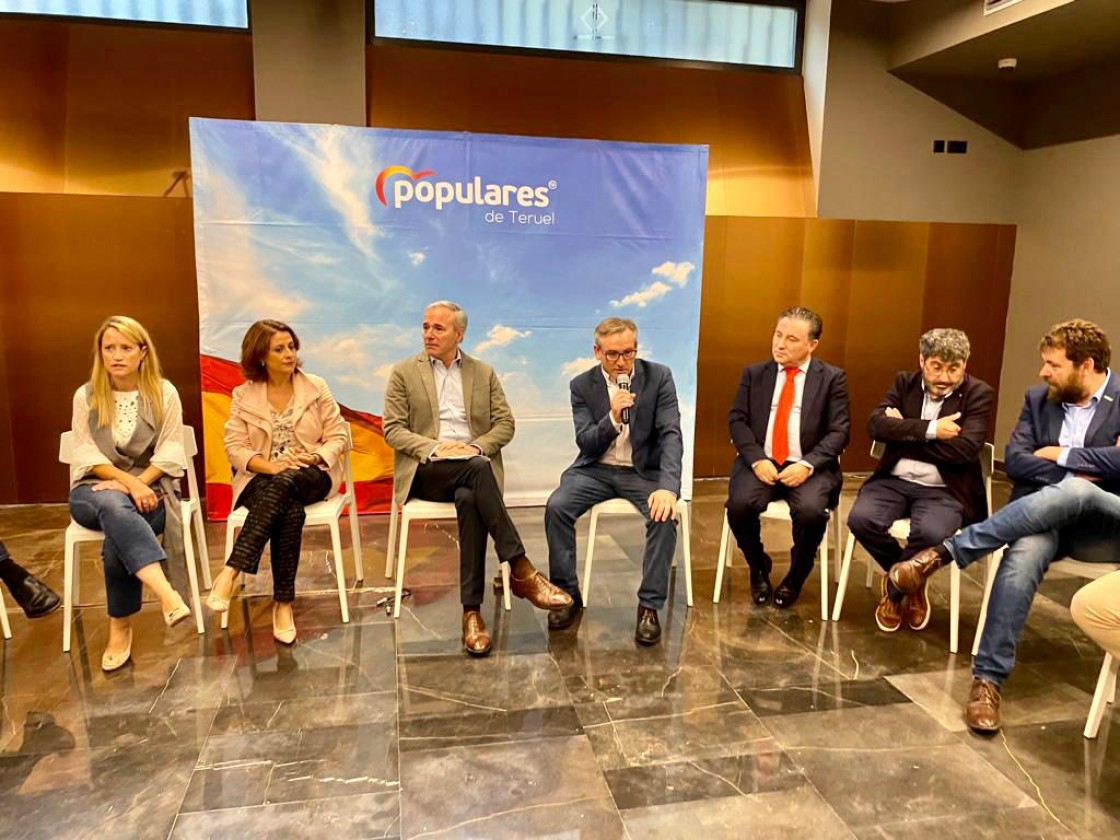 Azcón (PP) exige la puesta en marcha de las ayudas al funcionamiento a las empresas de zonas despobladas como Teruel