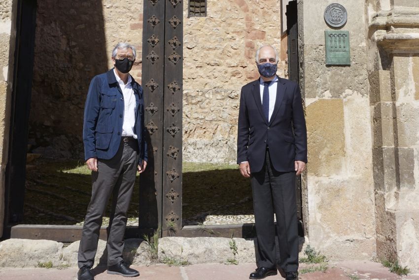 Ibercaja reedita su convenio con la Fundación Santa María de Albarracín