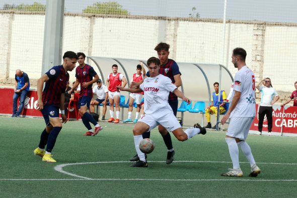 El Utrillas sucumbe ante el Huesca B en su visita al césped de San Jorge (3-1)