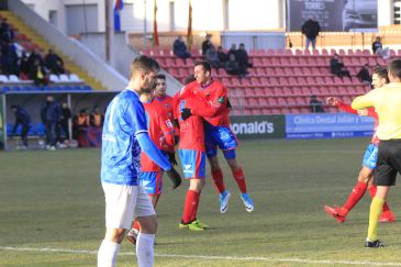 El CD Teruel somete al Cariñena Monte Ducay a un duro castigo