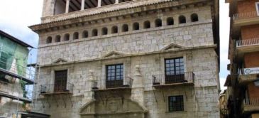 El Museo de Teruel clausura 2017 con una última exposición temporal dedicada al amor