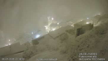 La nieve hace acto de presencia en las zonas altas de la provincia