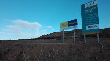 OHL-Dragados escenifica el inicio de la obra del hospital de Alcañiz vallando la parcela