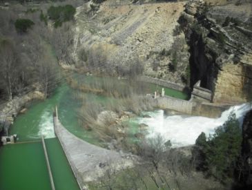 Acuaes admite a 21 licitadores para el proyecto de la presa de Santolea