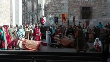 LAS BODAS. El beso de Isabel a Diego o cómo Teruel cierra su particular homenaje a los Amantes