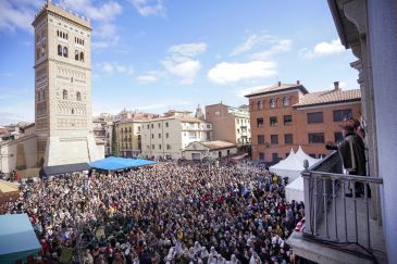 La plaza del Seminario seduce y enamora como escenario para el final de la recreación