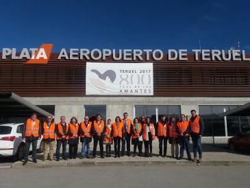 El Ayuntamiento de Teruel visita el Aeropuerto