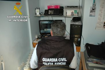 La Guardia Civil de Teruel detiene a una persona por posesión de pornografía infantil