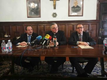 La Diputación de Teruel suscribe un convenio con el Obispado y la Fundación Ibercaja para invertir 224.500 euros en 15 iglesias