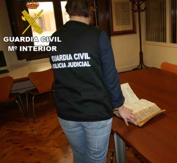 La Guardia Civil detiene a una persona por la sustracción de un manuscrito del siglo XVI del Archivo Histórico Diocesano de Teruel