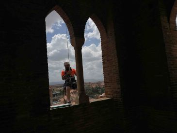 Daniel Magro, de Aragón Vertical: “Trabajar en este monumento mudéjar es todo un lujo”