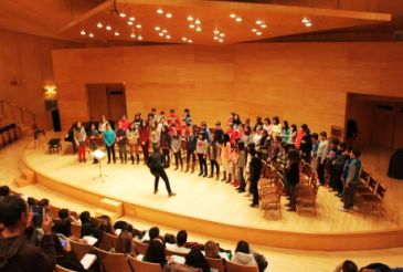 Alumnos de Primaria de trece centros de la provincia de Teruel vuelven al Auditorio de Zaragoza con Cantania