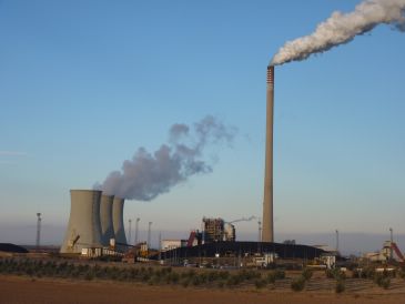 Arranca la huelga indefinida de los empleados de Maessa en la térmica