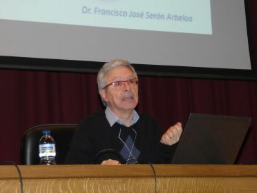 Francisco Serón destaca en una conferencia en Teruel que es