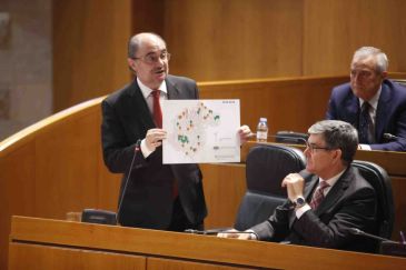 Javier Lambán dice en las Cortes que “el problema de Teruel es el Gobierno central”