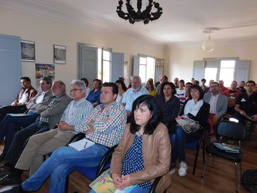 Jornadas sobre despoblación en Perales del Alfambra: “Ser patriota y vivir en tu pueblo es la única fórmula para mantenerlo abierto”