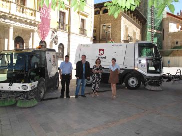 El Ayuntamiento de Teruel compra una nueva barredora con una inversión de 170.000 euros