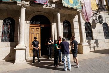 La alcaldesa de Teruel afirma que no se han encontrado contratos con las empresas implicadas en la macrooperación
