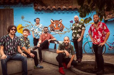 Tony Moreno, cantante de Eskorzo: “No sabemos lo que nos vamos a encontrar en La Vaquilla pero parece ser un fiestón”